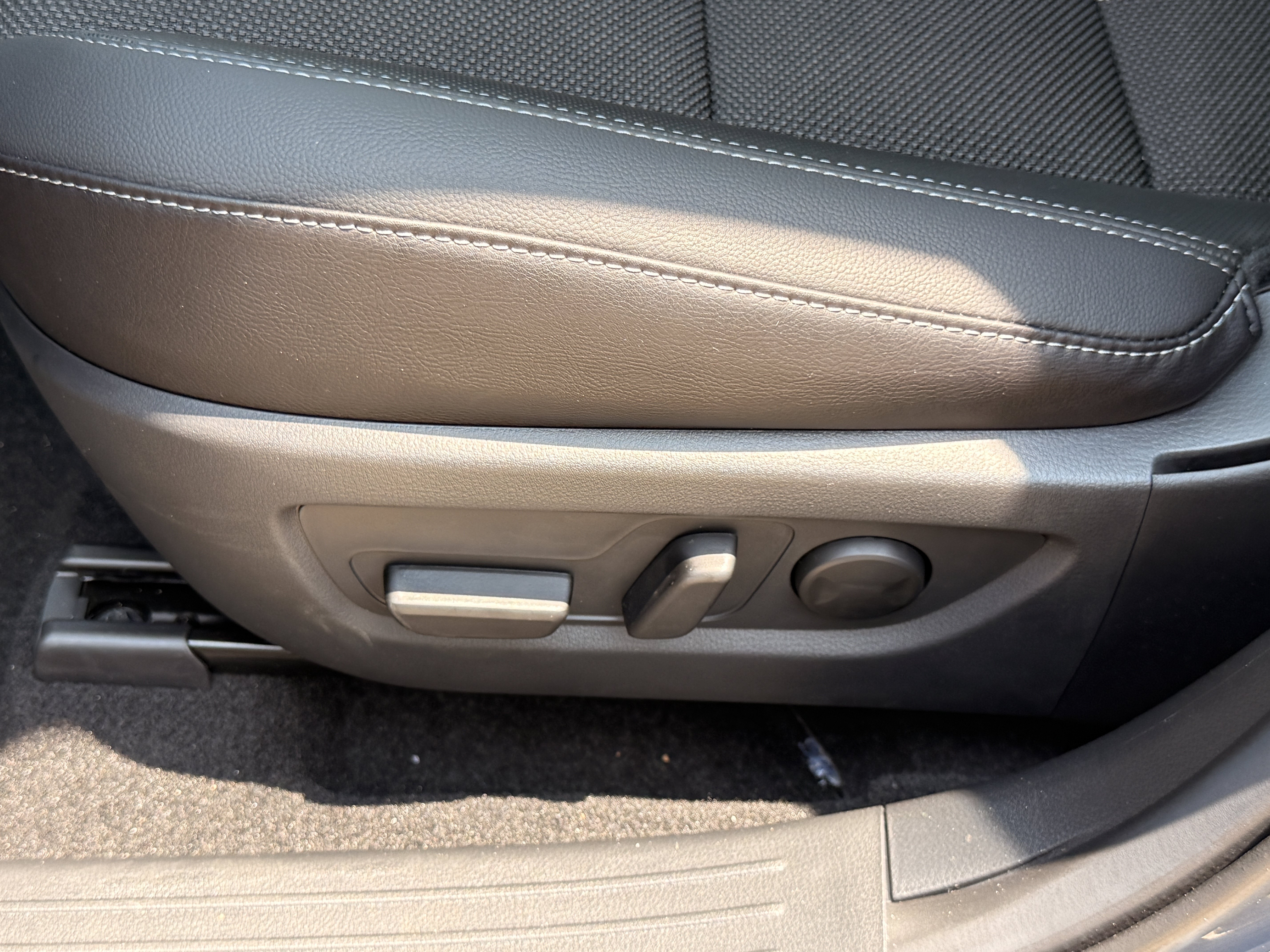 New 2026 Polymetal Gray Metallic Mazda Preferred AWD image 7