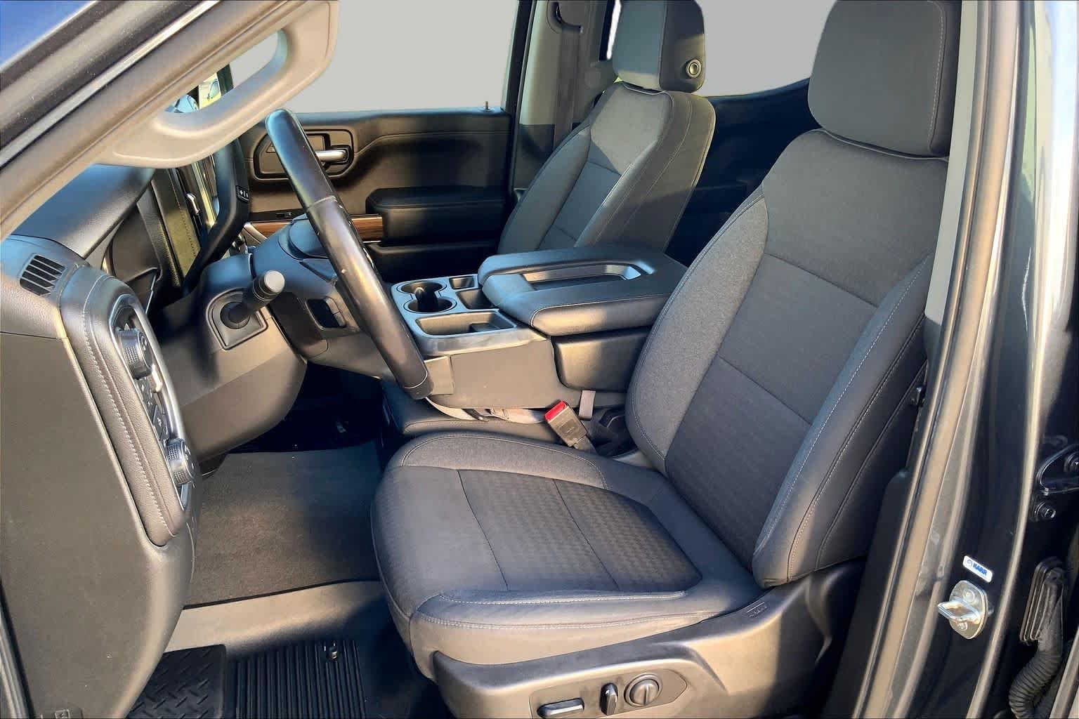 Used 2021 Shadow Gray Metallic Chevrolet LT image 8