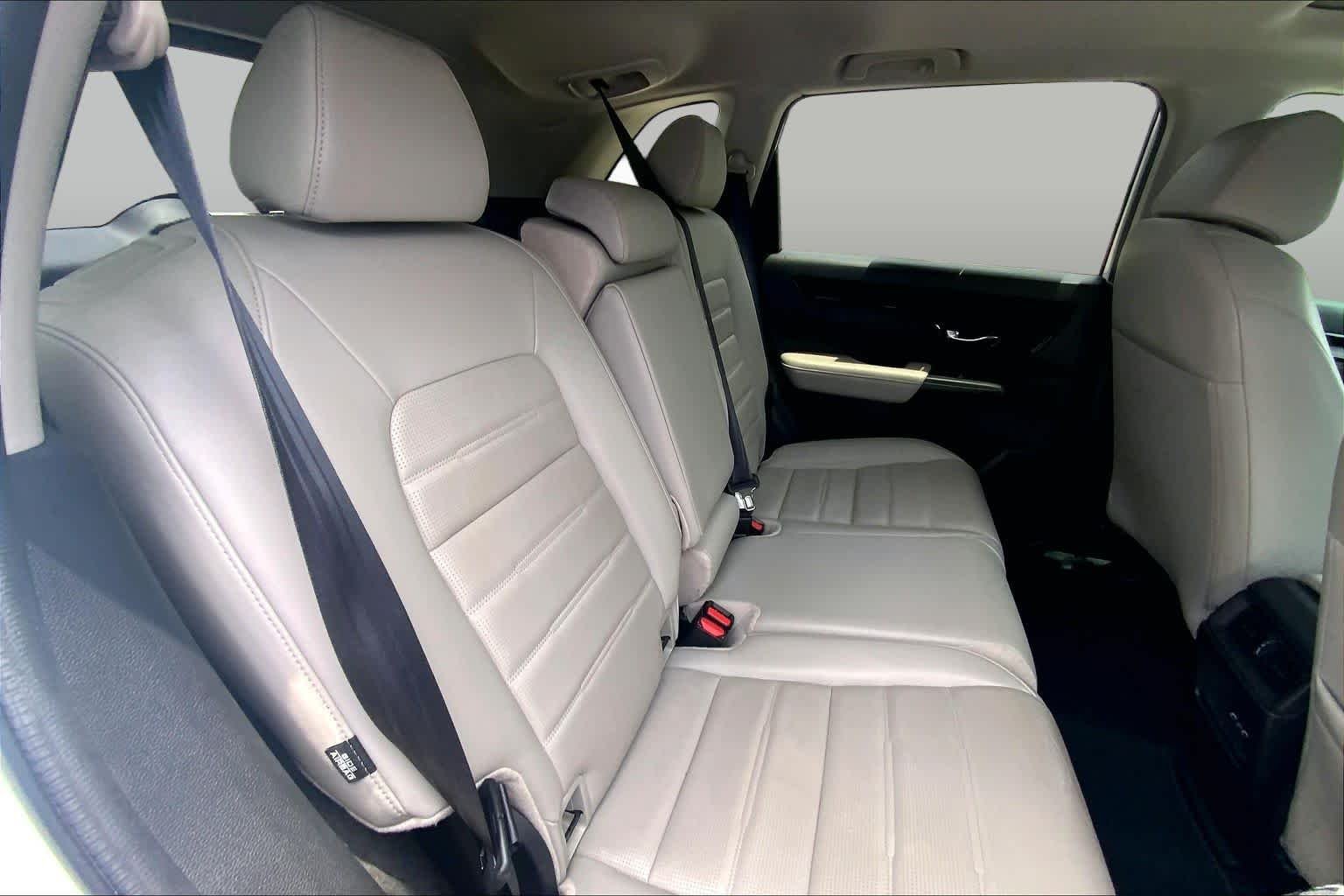 Used 2025 Platinum White Pearl Honda EX-L image 19