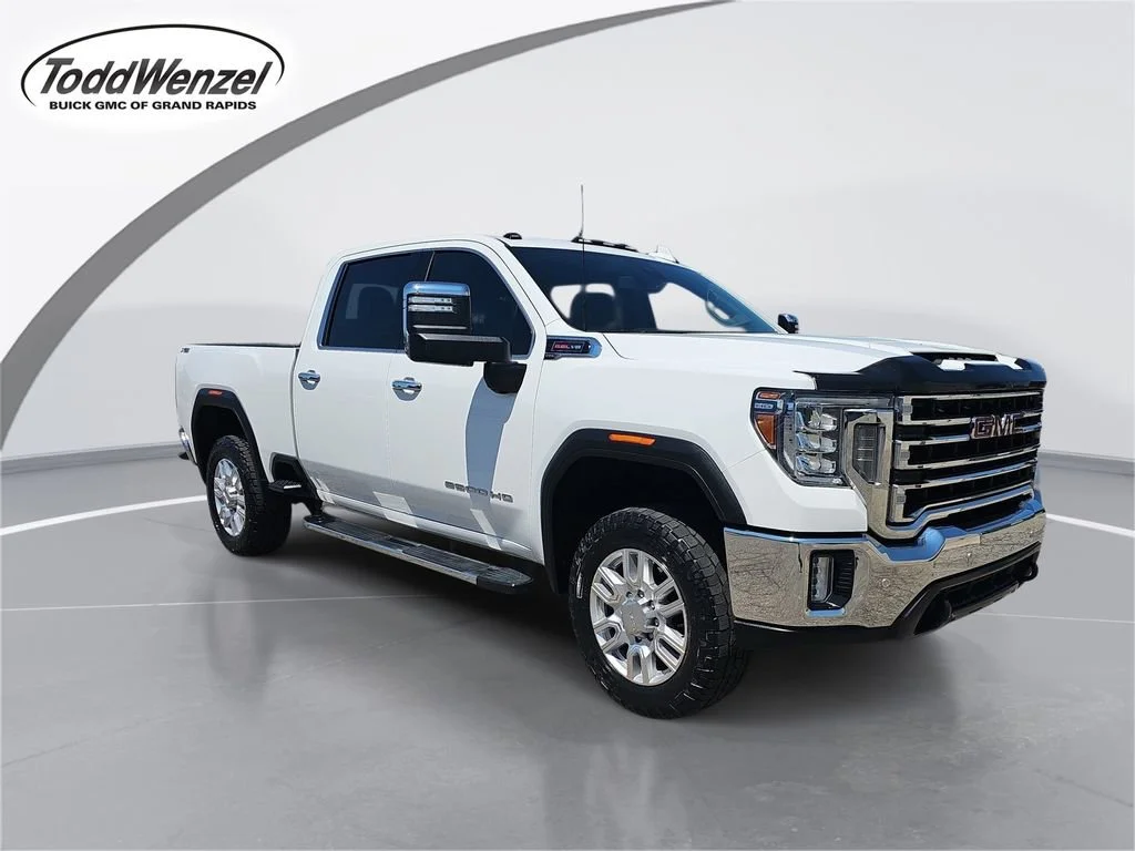 2020 GMC Sierra 4WD Crew Cab Standard Box SLT's photo