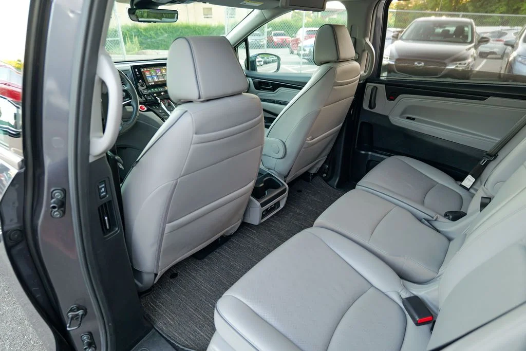 Used 2023 Gray Honda Elite image 26