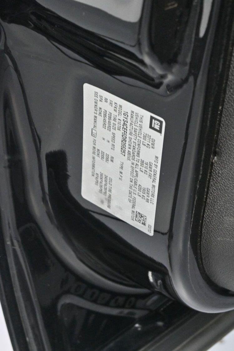 Used 2013 Black Raven Cadillac Premium image 43