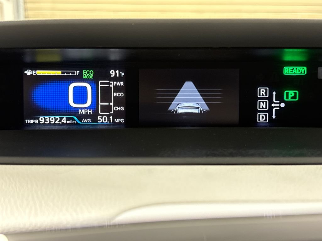 2016 Toyota Prius Two Eco - Photo 16