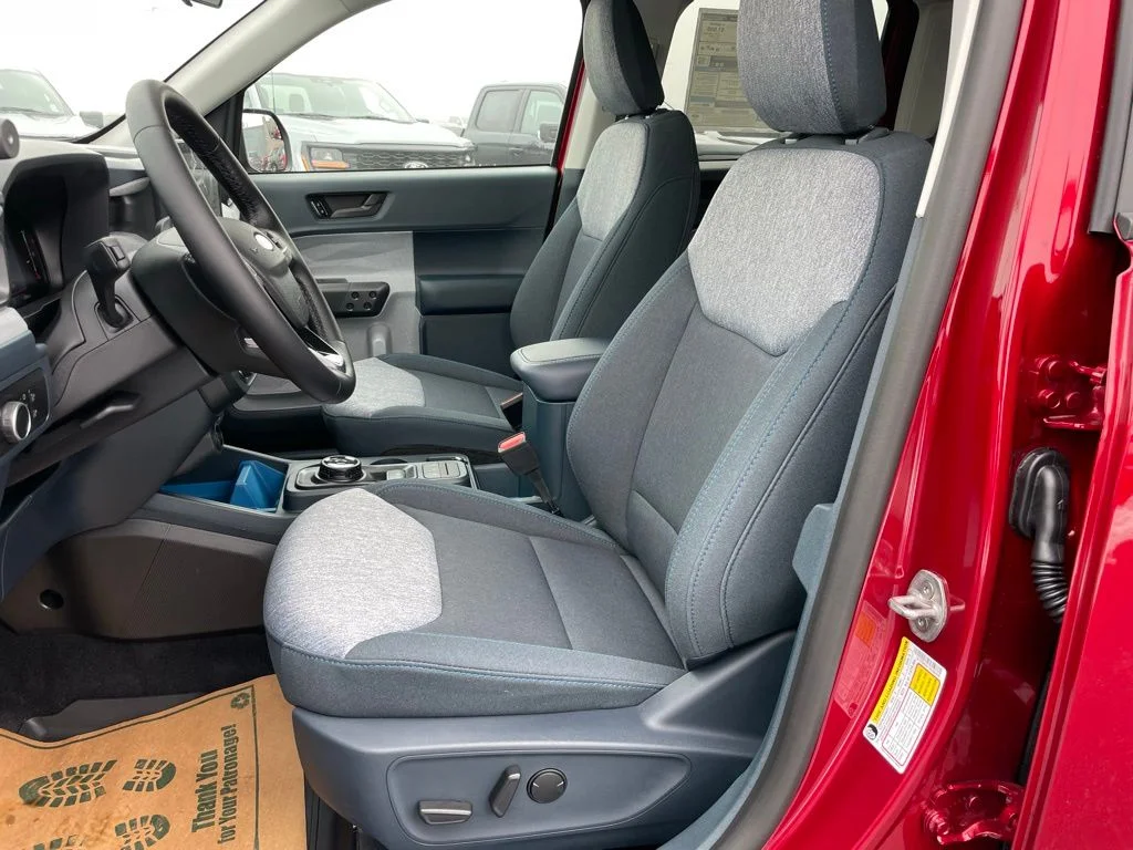 New 2026 Ruby Red Metallic Tinted Clearcoat Ford XLT image 7