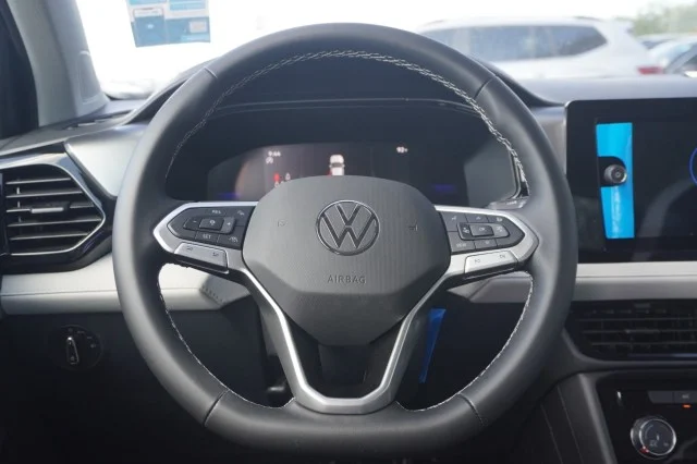 New 2027 Platinum Gray Metallic Volkswagen 1.5T S image 23
