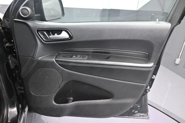 Used 2022 Black Dodge SXT image 20
