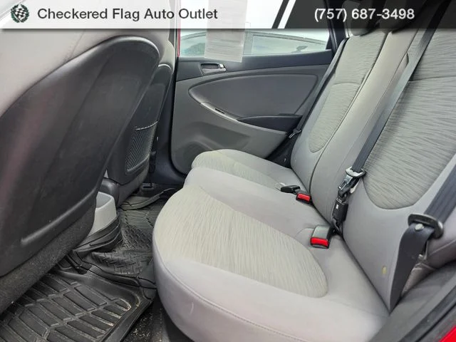 Used 2017 Pulse Red Hyundai SE image 18