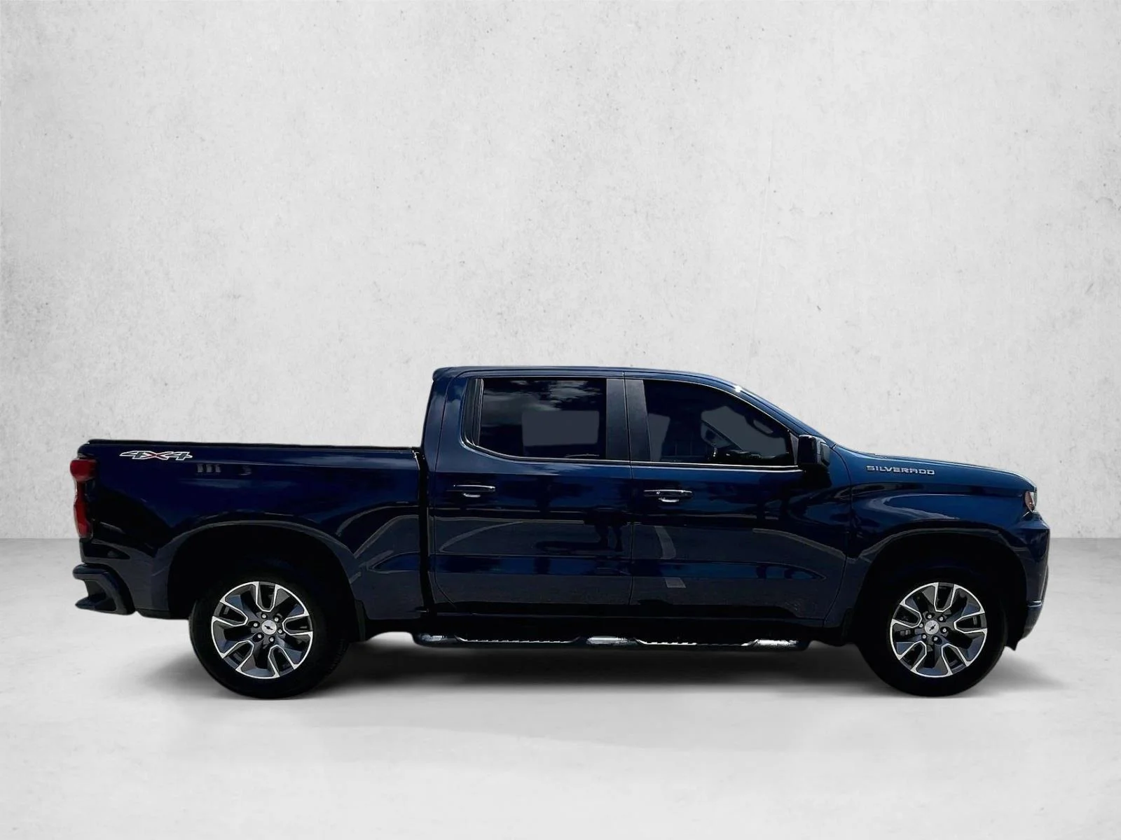 Used 2021 Northsky Blue Metallic Chevrolet RST image 5