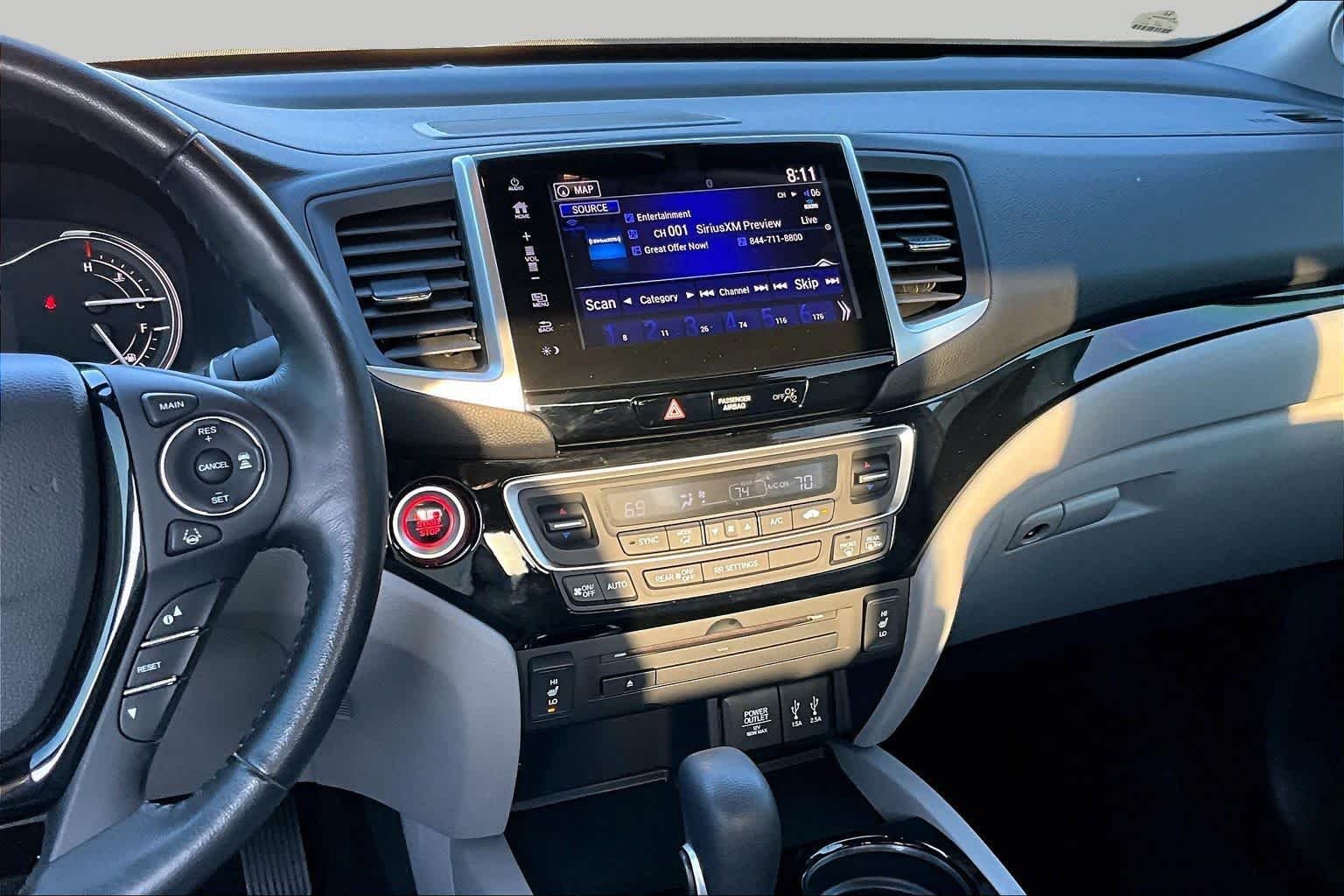 Certified Used 2019 Lunar Silver Metallic Honda RTL-E image 7