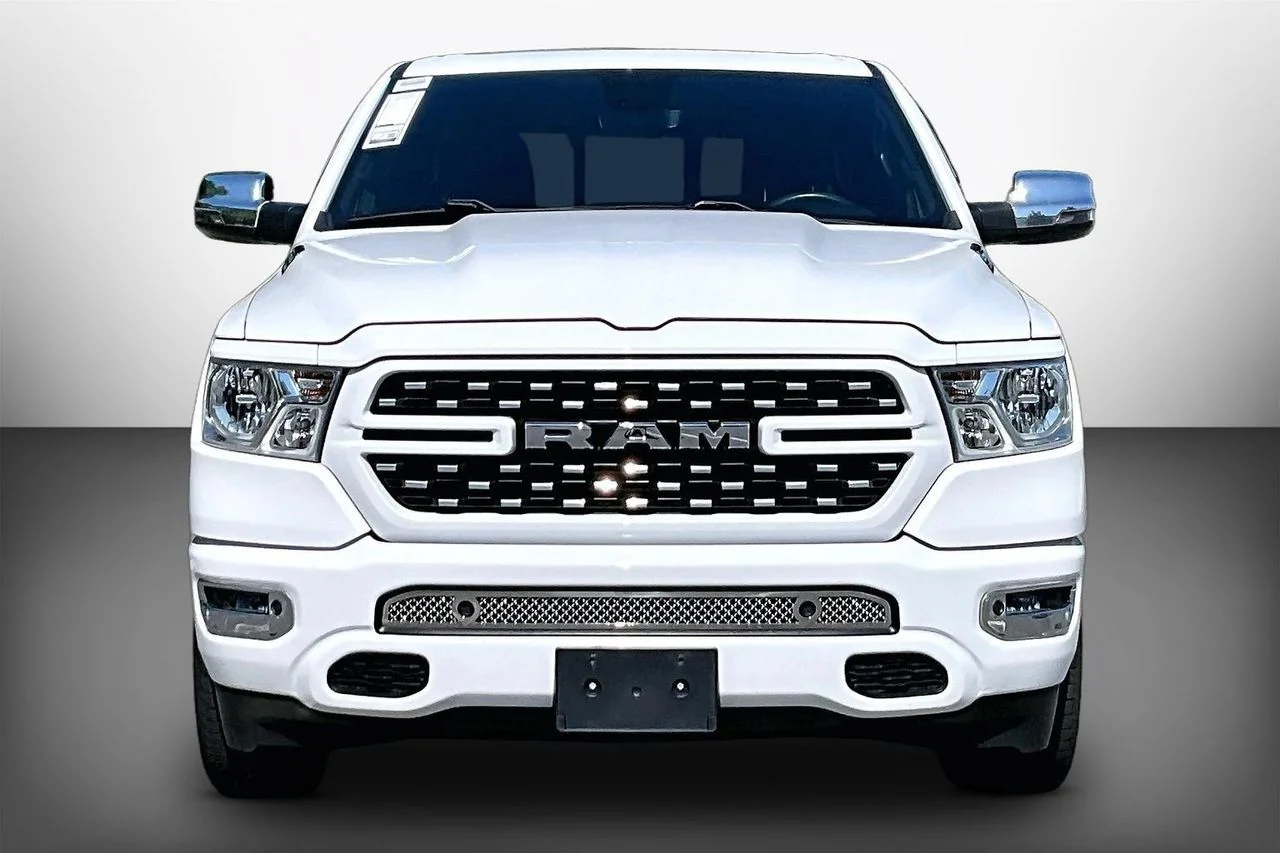 Certified Used 2023 White Ram Big Horn/Lone Star image 3