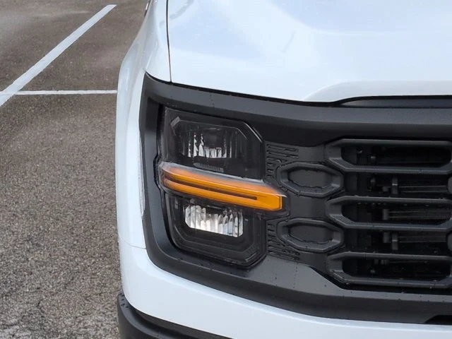 New 2026 Oxford White Ford XL image 10