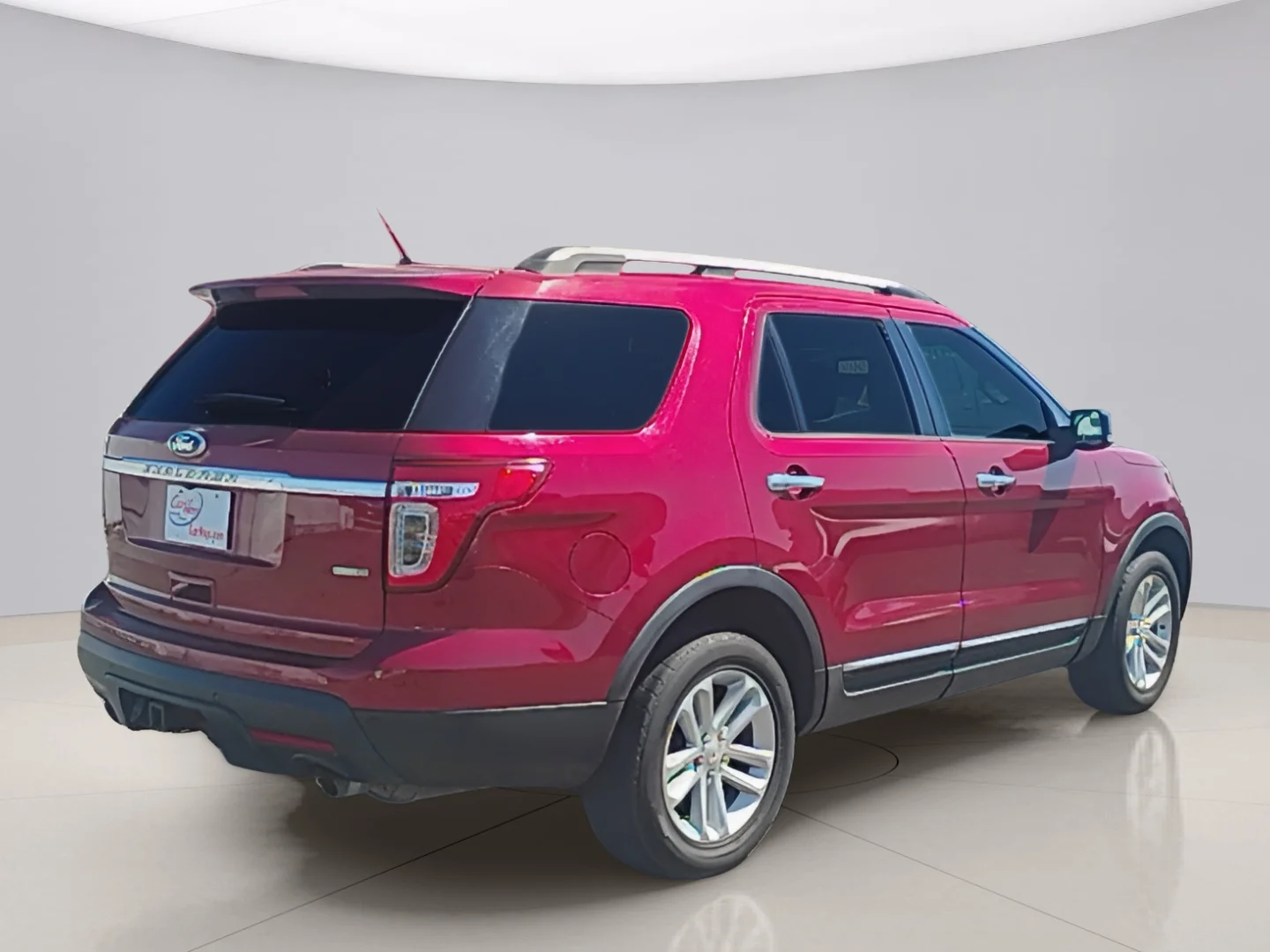 Used 2013 Red Ford XLT image 5