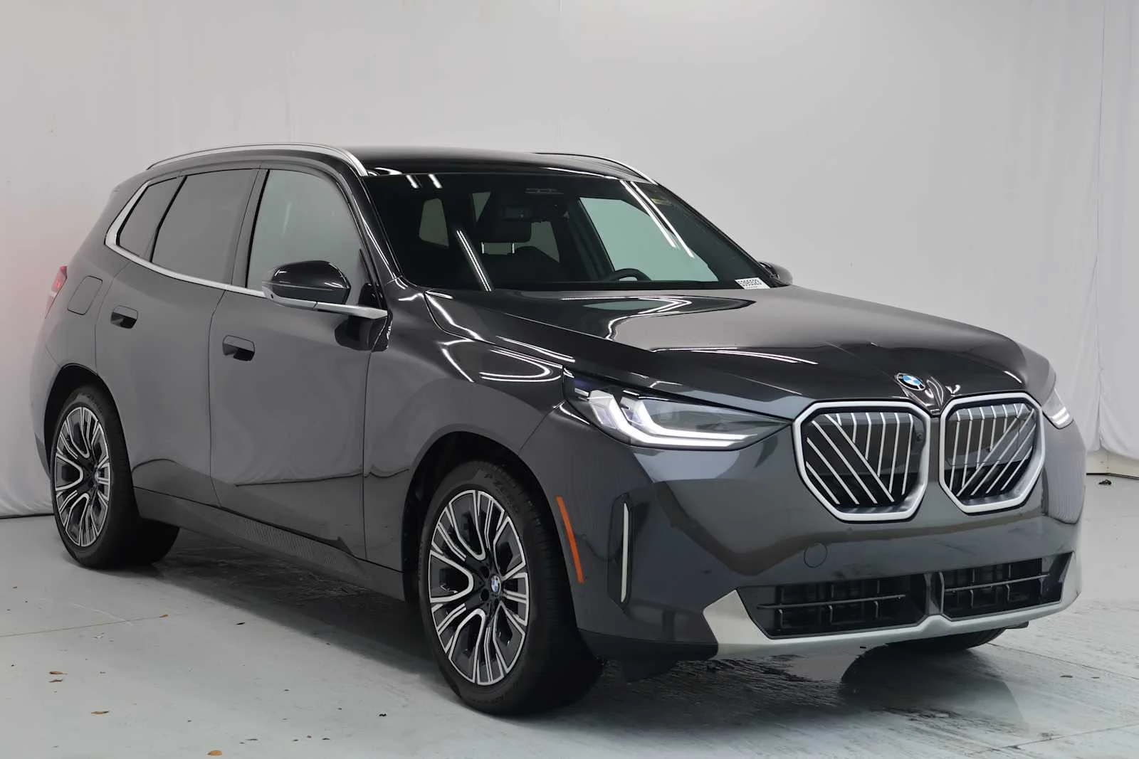 Certified Used 2026 Dark Graphite Metallic BMW 30 xDrive image 3