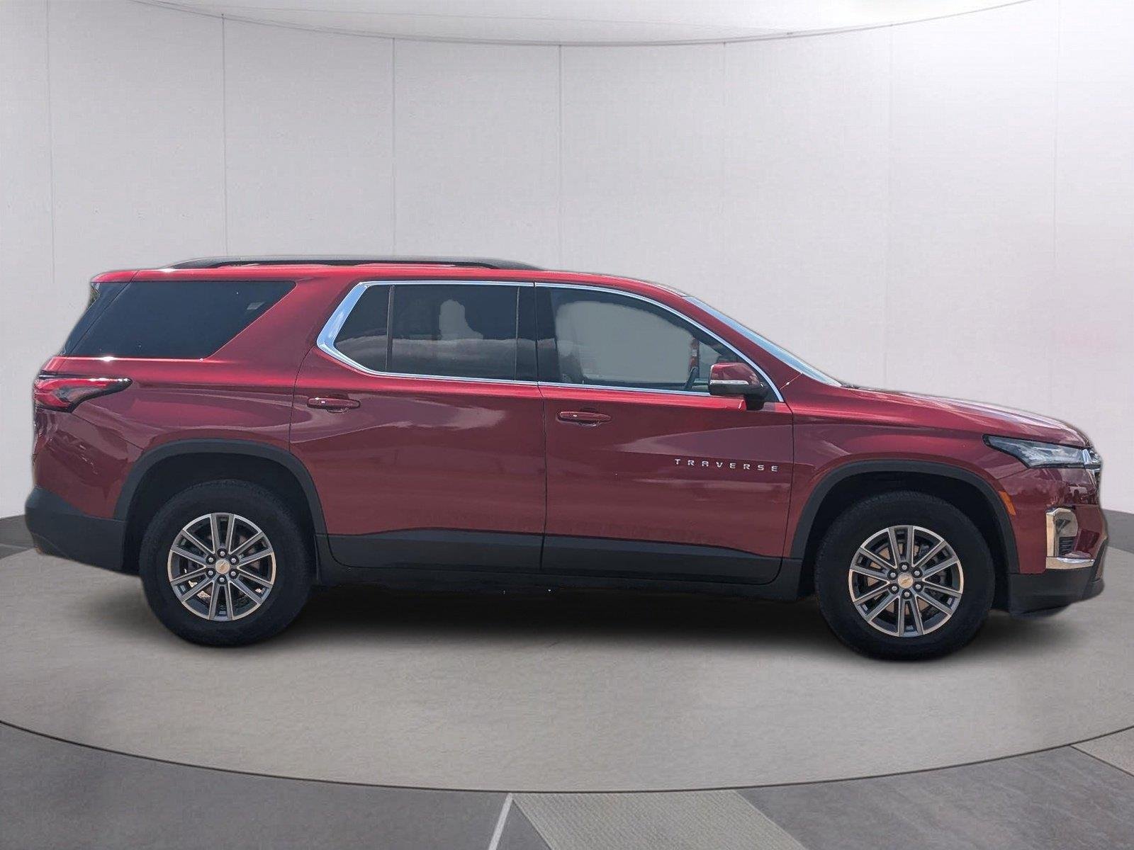Used 2023 RADIANT RED TINTCOAT Chevrolet LT Cloth image 6