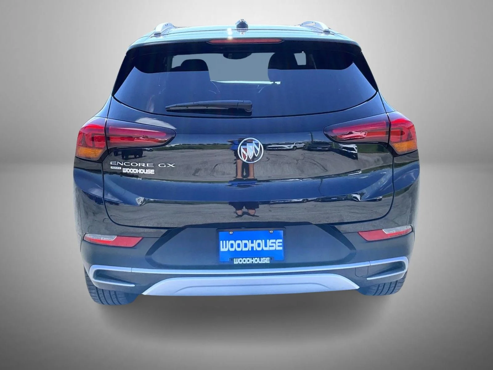 Used 2023 Black Buick Select image 6