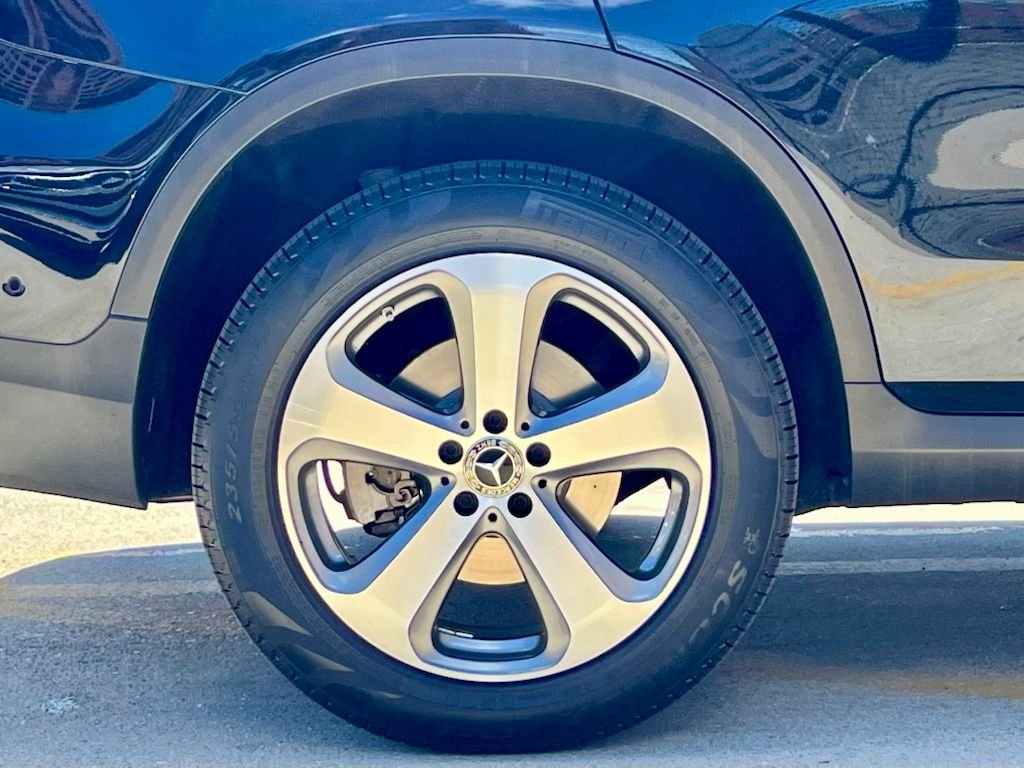 Certified Used 2022  Mercedes-Benz GLC 300 image 10