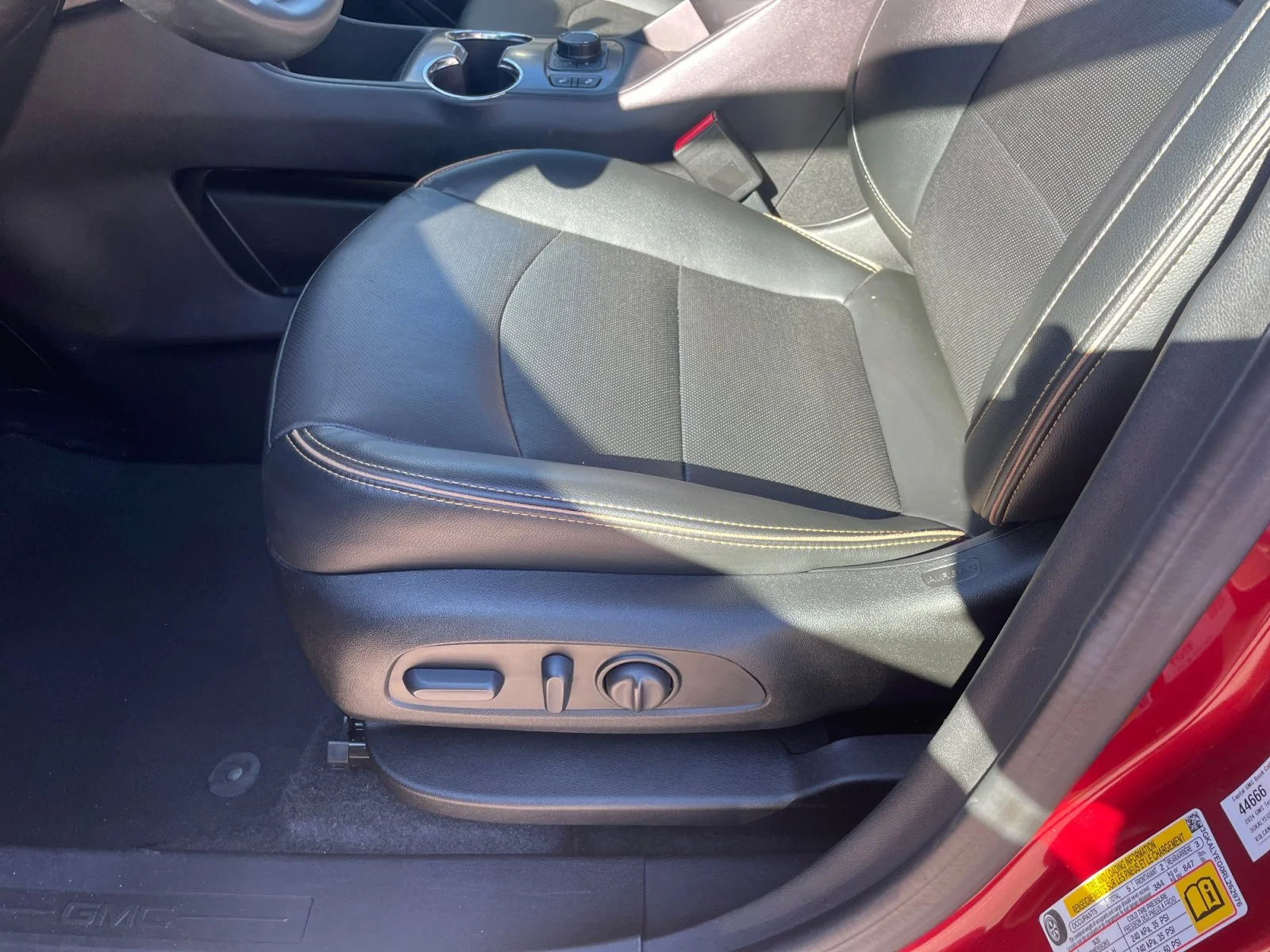 Used 2024 Red GMC AT4 AWD image 15