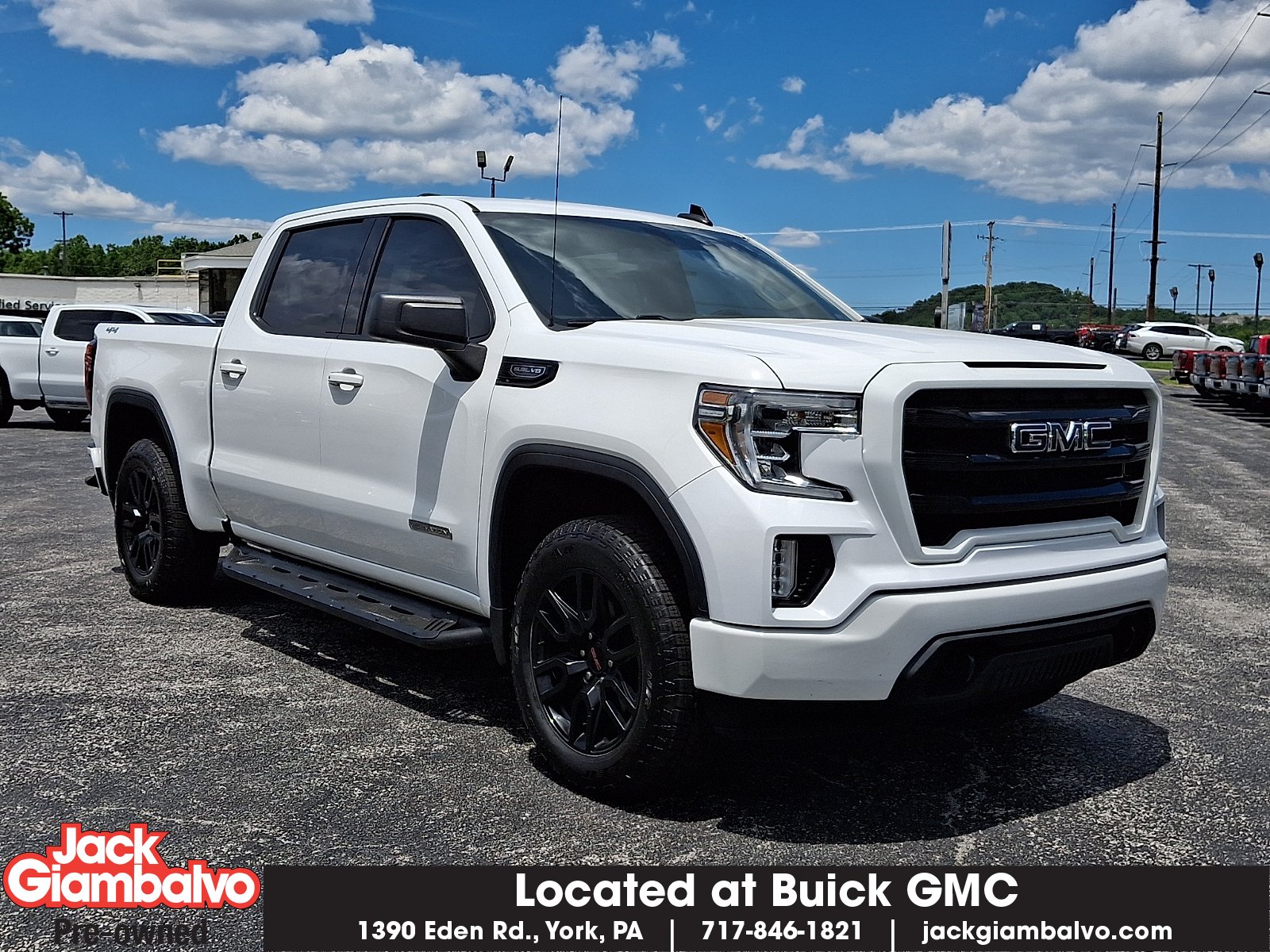 2020 GMC Sierra 4WD Crew Cab Short Box Elevation's photo