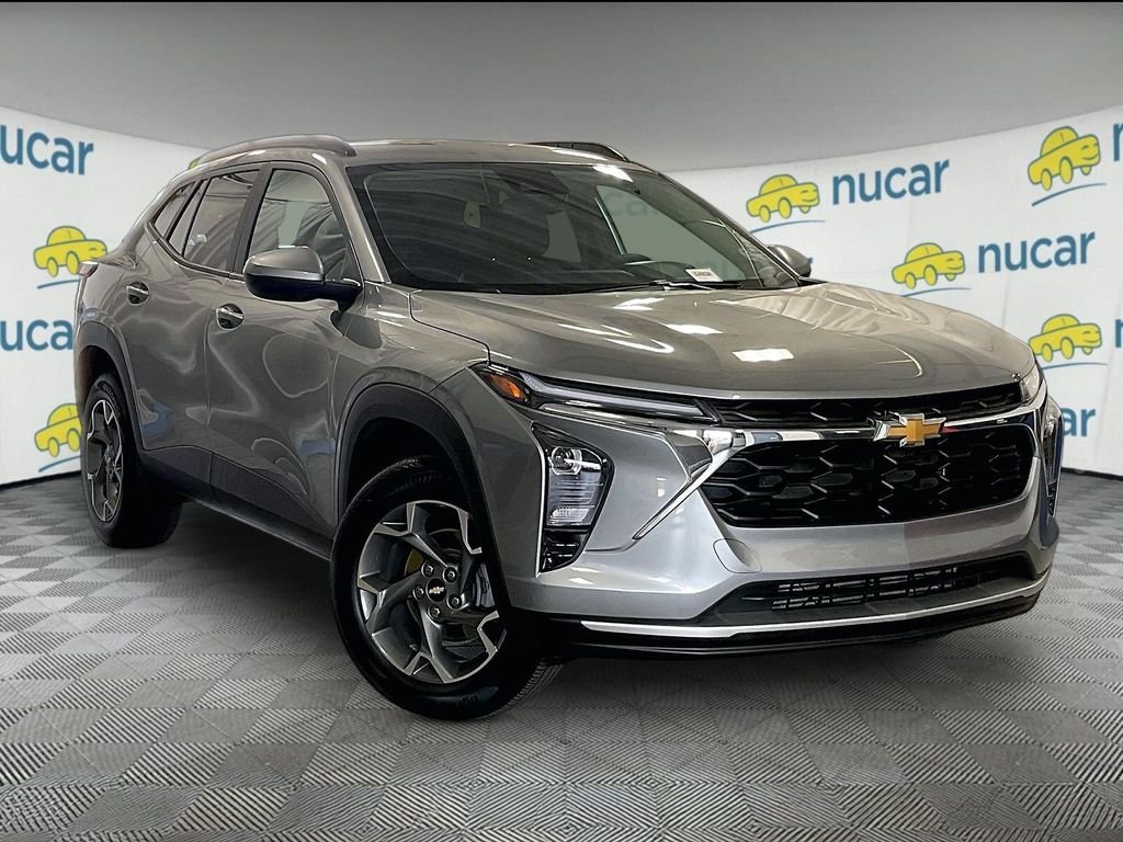 2025 Chevrolet Trax LT's photo
