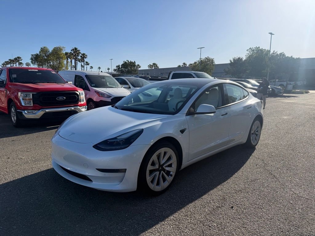 2022 Tesla Model 3 Long Range Dual Motor All-Wheel Drive's photo
