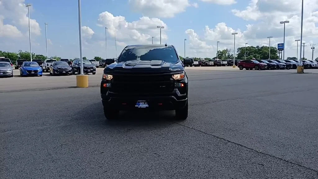 Used 2024 Black Chevrolet Custom Trail Boss image 3