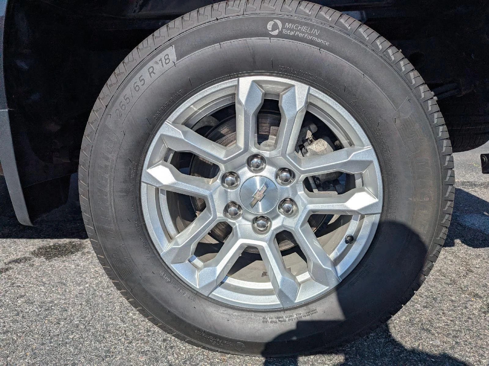 2024 Chevrolet Silverado 1500 LT - Photo 11