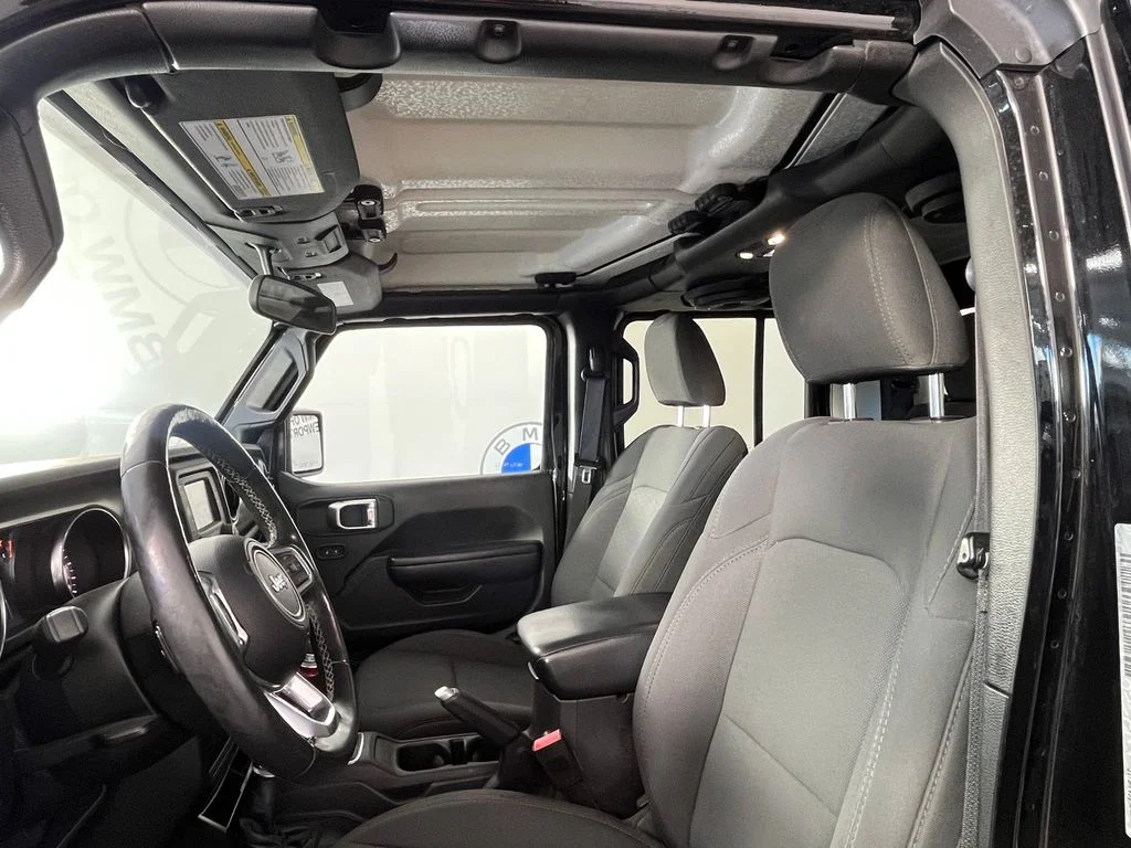 Used 2020 Black Jeep Sport image 2