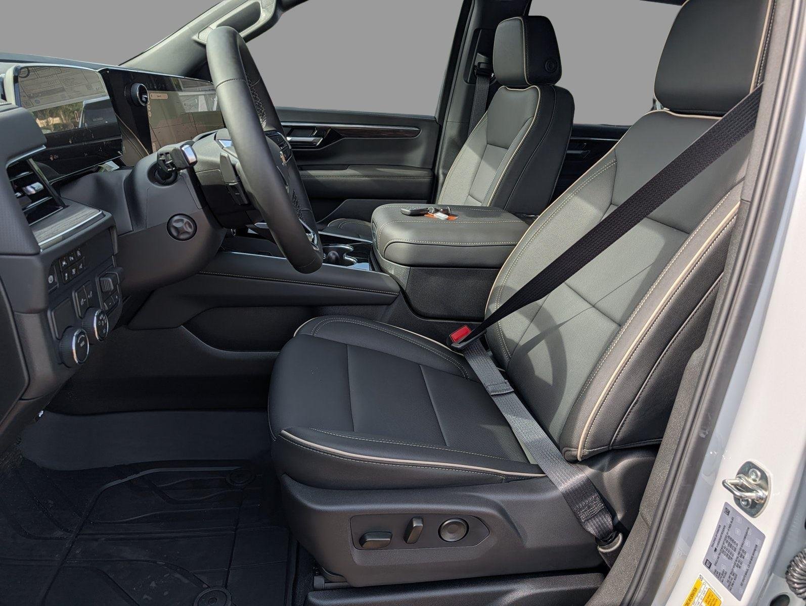 2026 Chevrolet Tahoe Premier - Photo 10