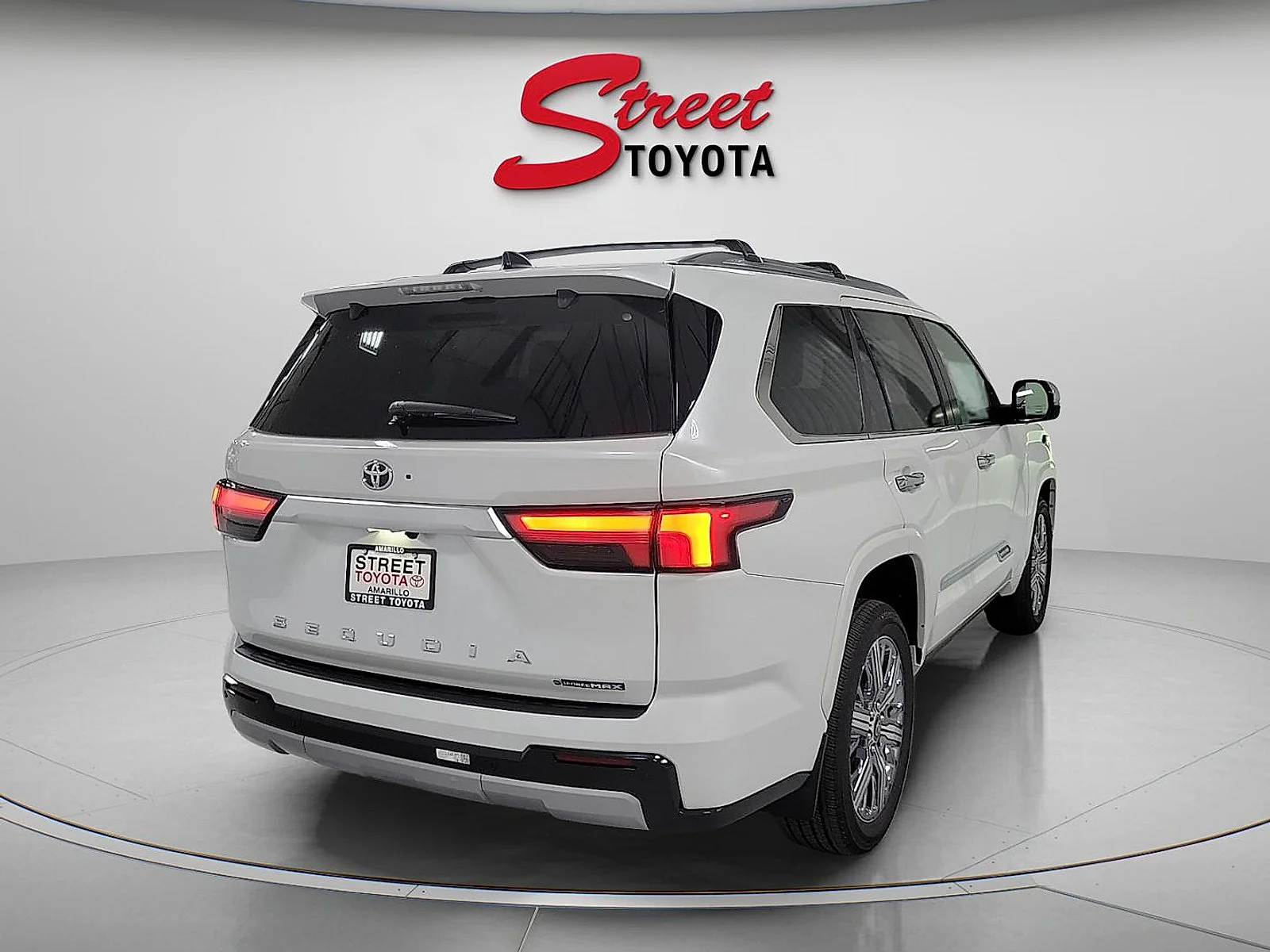 New 2026 Wind Chill Pearl Toyota Capstone image 4