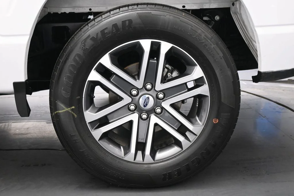 Certified Used 2023 White Ford XL image 19