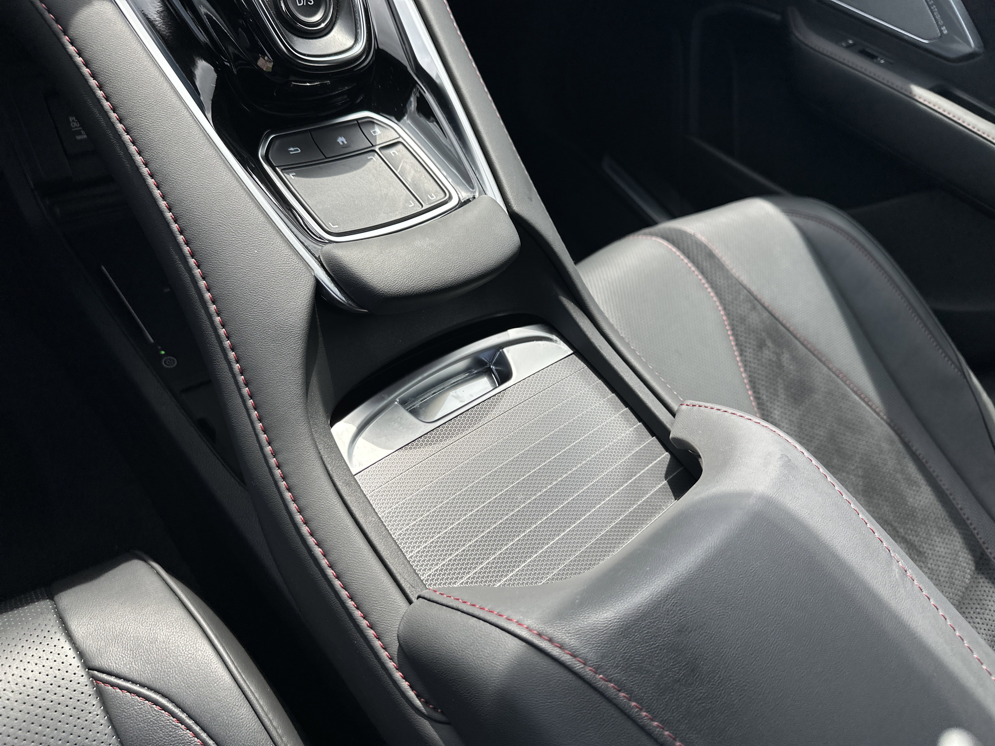 Used 2024 Liquid Carbon Metallic Acura w/A-Spec Package image 36