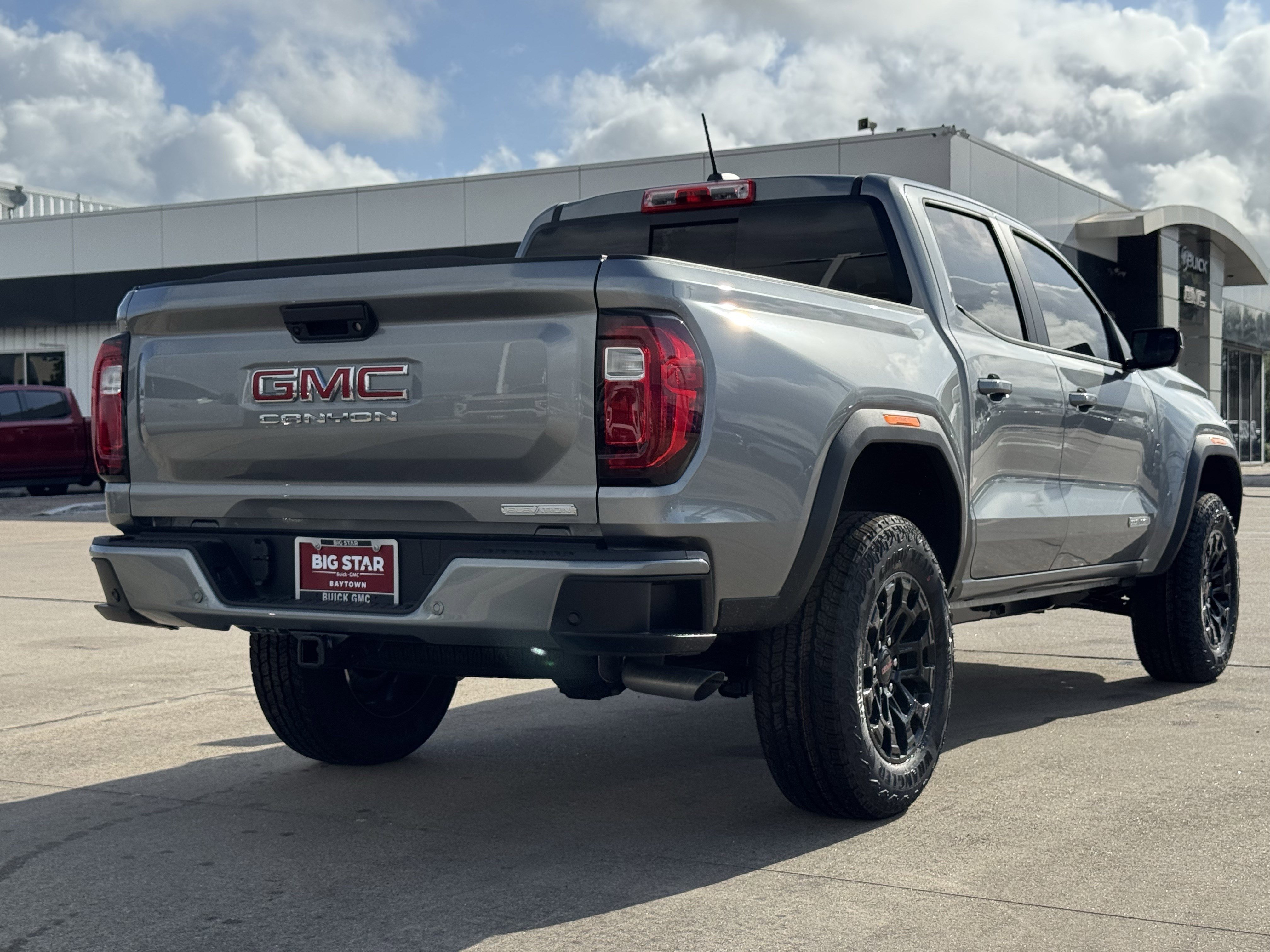 2026 GMC Canyon Elevation - Photo 7