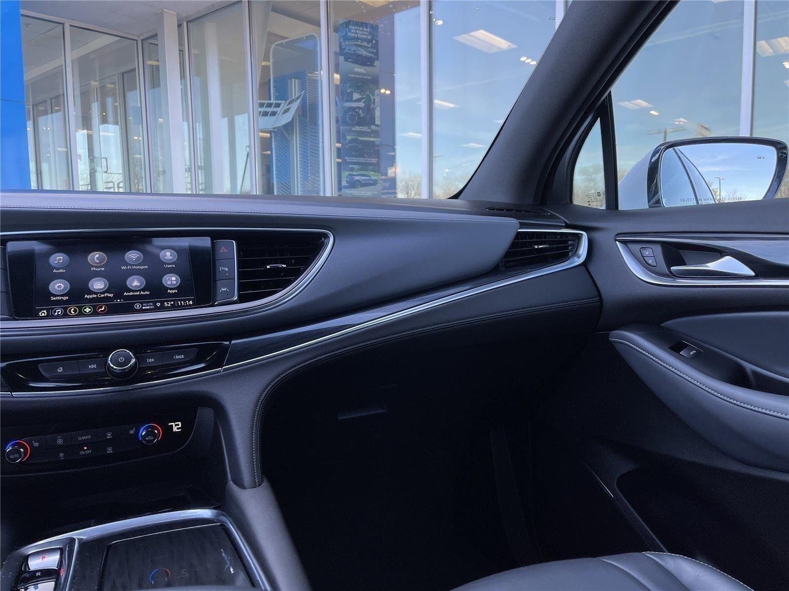 2023 Buick Enclave Essence - Photo 31