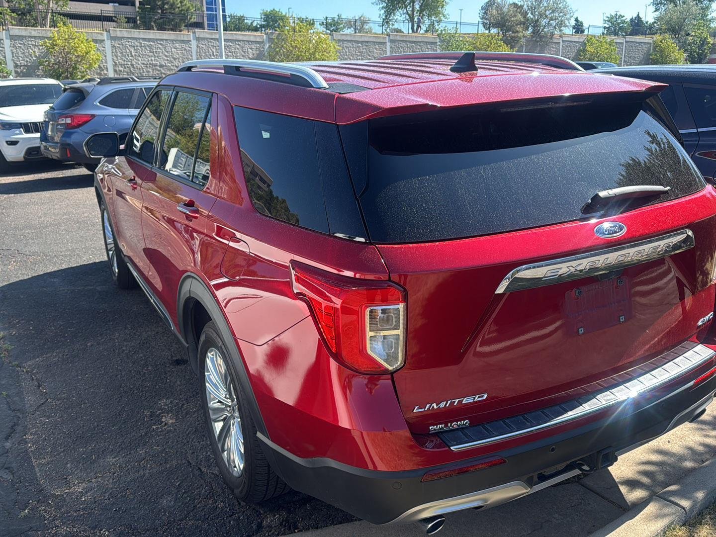 Used 2022 Rapid Red Metallic Tinted Clearcoat Ford Limited image 6