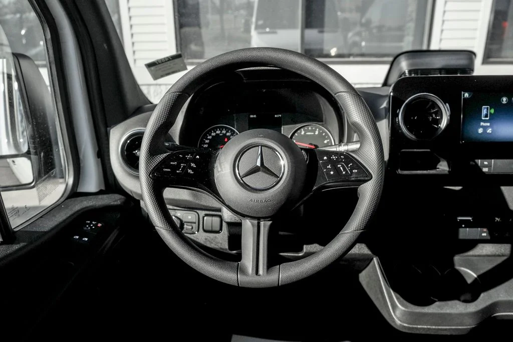 Used 2026 Arctic White Mercedes-Benz Cargo 144 WB image 16