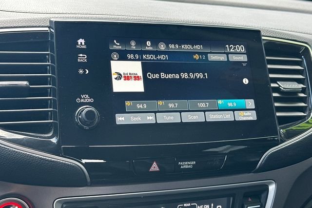 Used 2022 White Honda Special Edition image 22