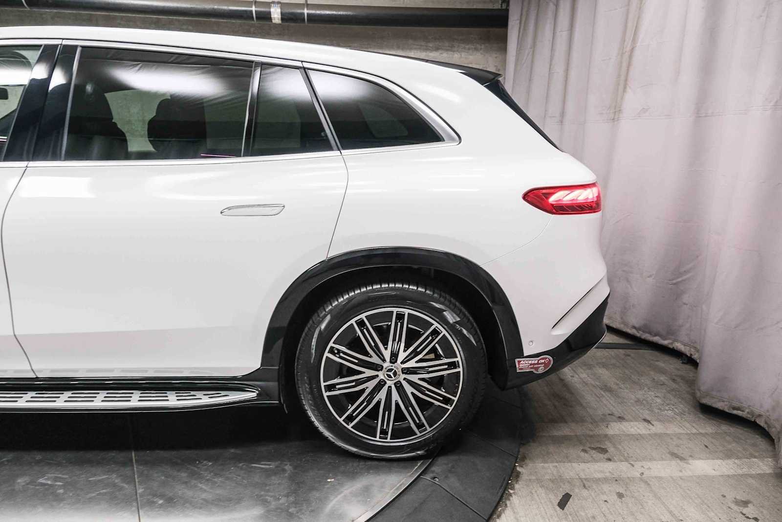 Certified Used 2023 Polar White Mercedes-Benz EQS 580 image 8
