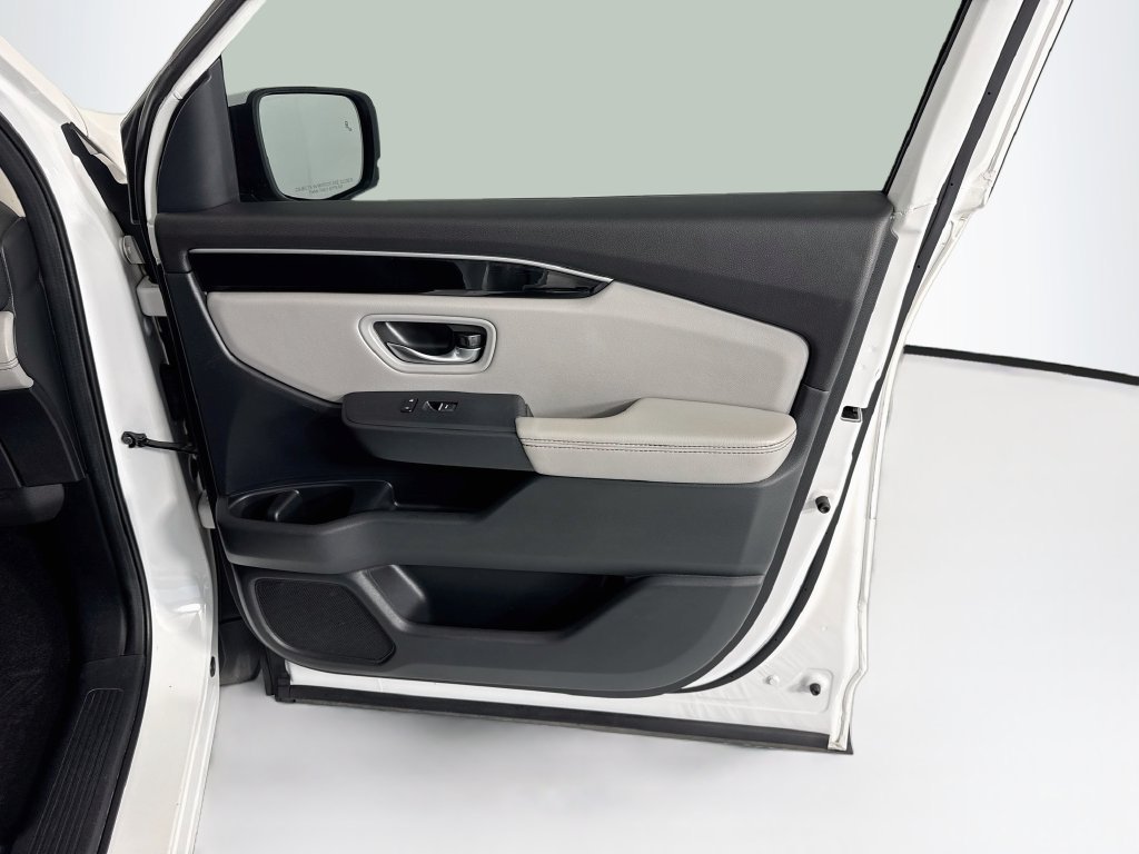 2025 Honda Pilot Touring - Photo 26