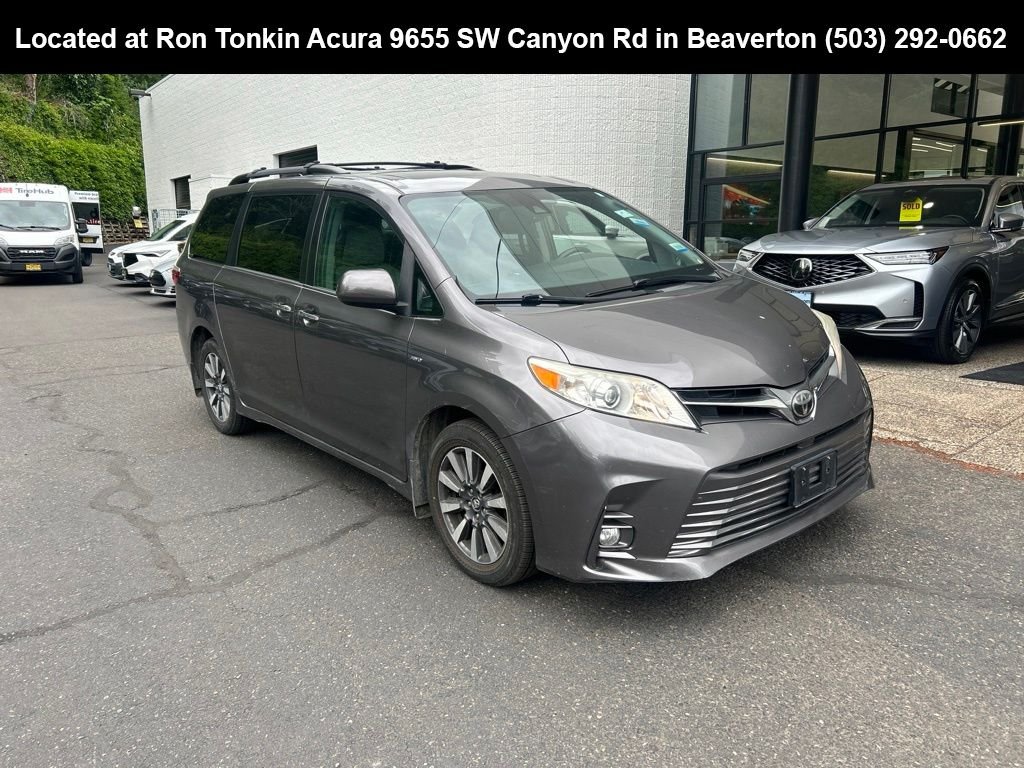 Used 2018 Predawn Gray Mica Toyota XLE image 1