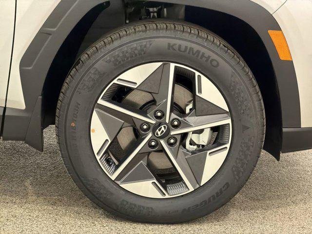 New 2026 Shimmering Silver Hyundai SEL AWD image 10