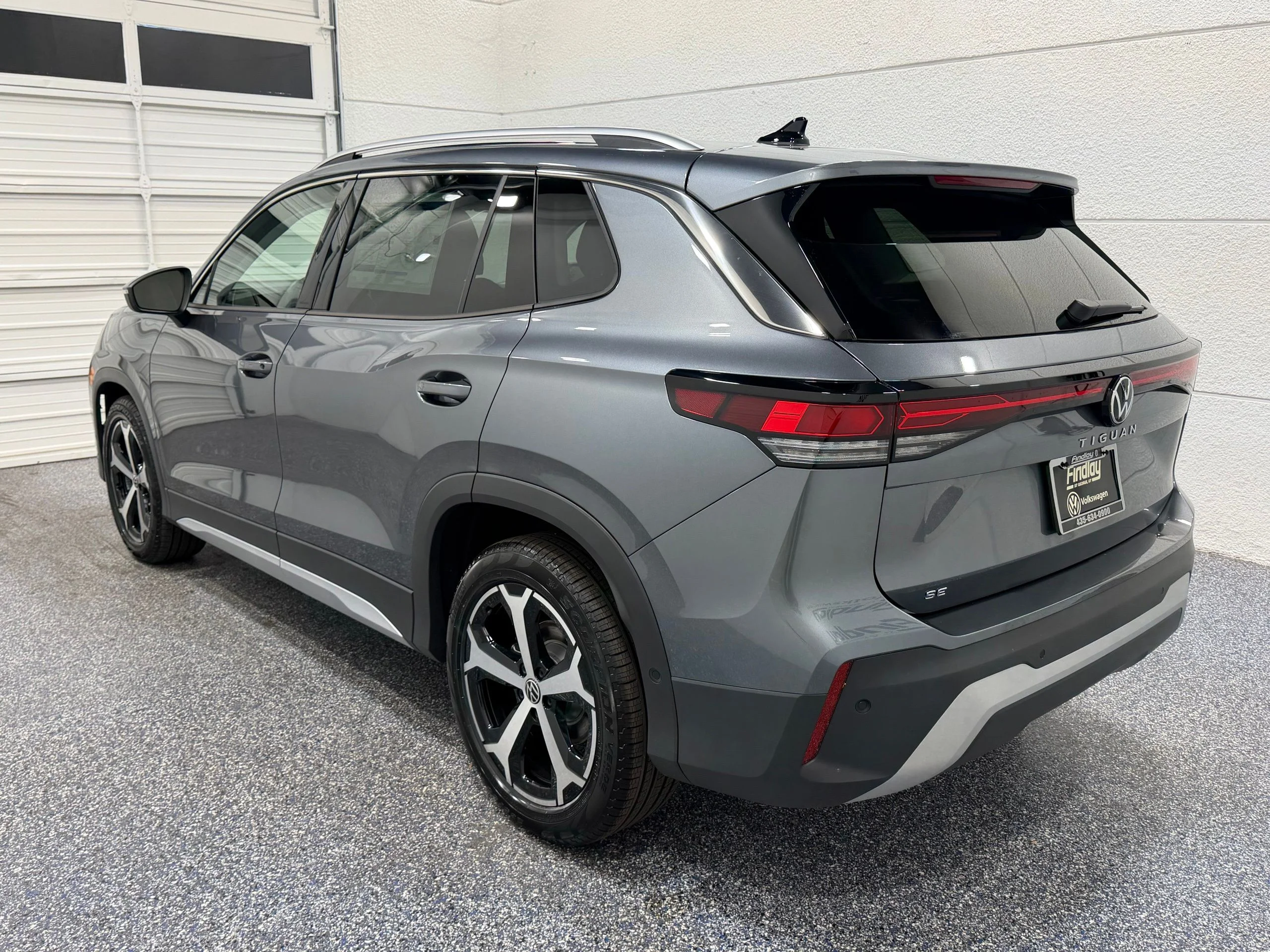 New 2026 Gray Volkswagen 2.0T SE image 4
