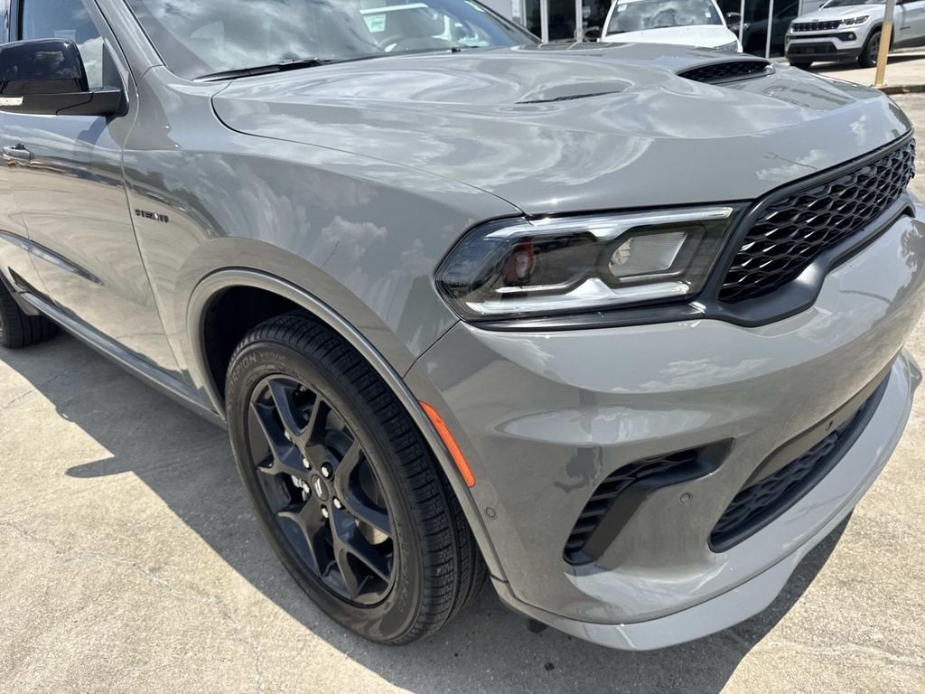 New 2026 Destroyer Gray Clearcoat Dodge GT Plus HEMI V8 image 5