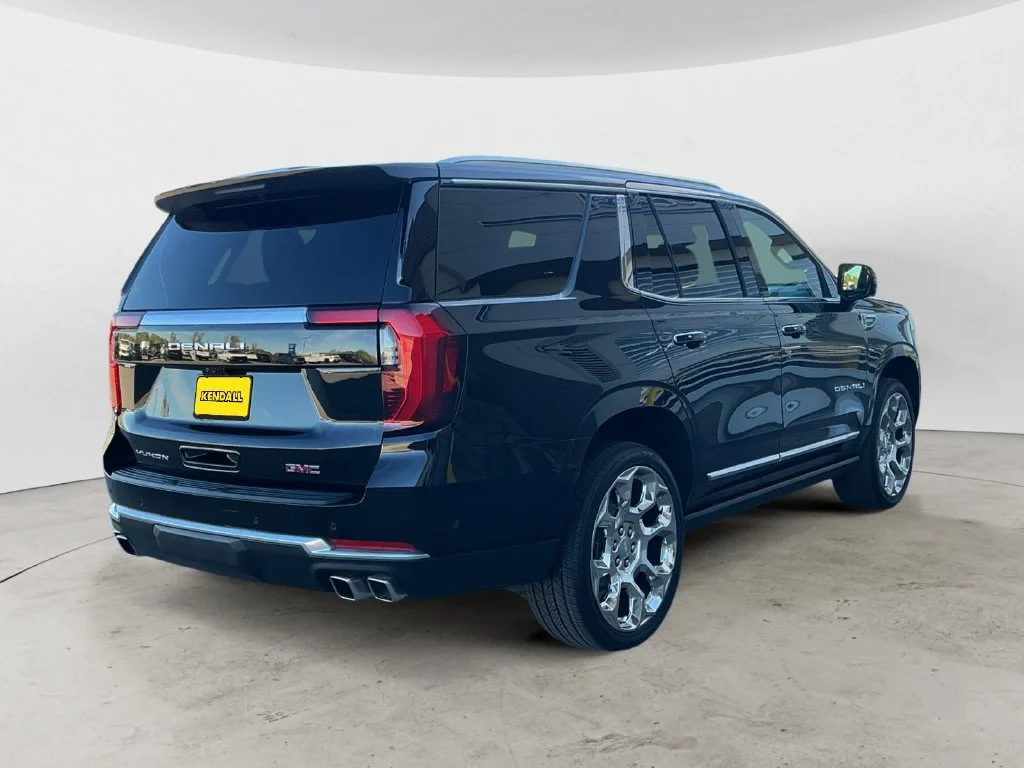 Certified Used 2025 Onyx Black GMC Denali image 5