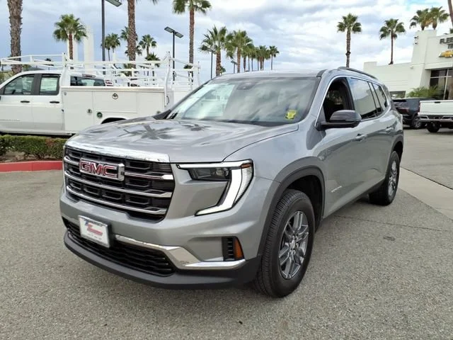 Used 2026 Sterling Metallic GMC Elevation image 10