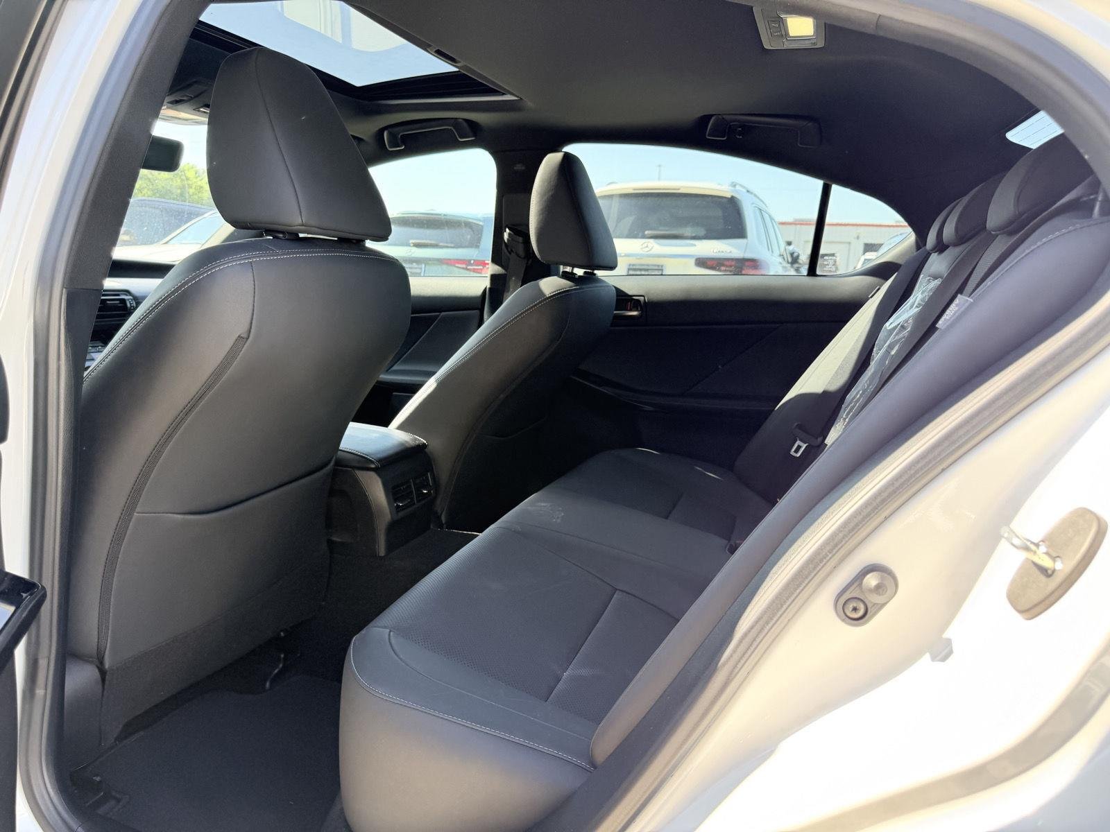 Used 2023 Eminent White Pearl Lexus IS 300 image 17
