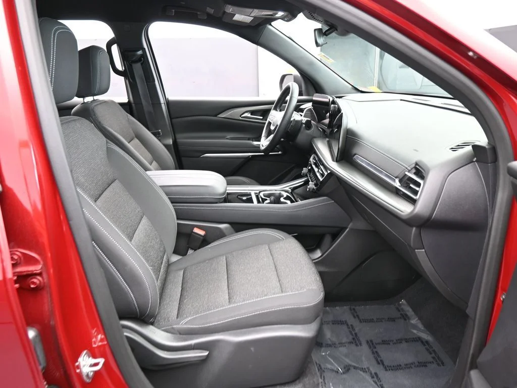 Used 2024 Radiant Red Tintcoat Chevrolet LT image 45