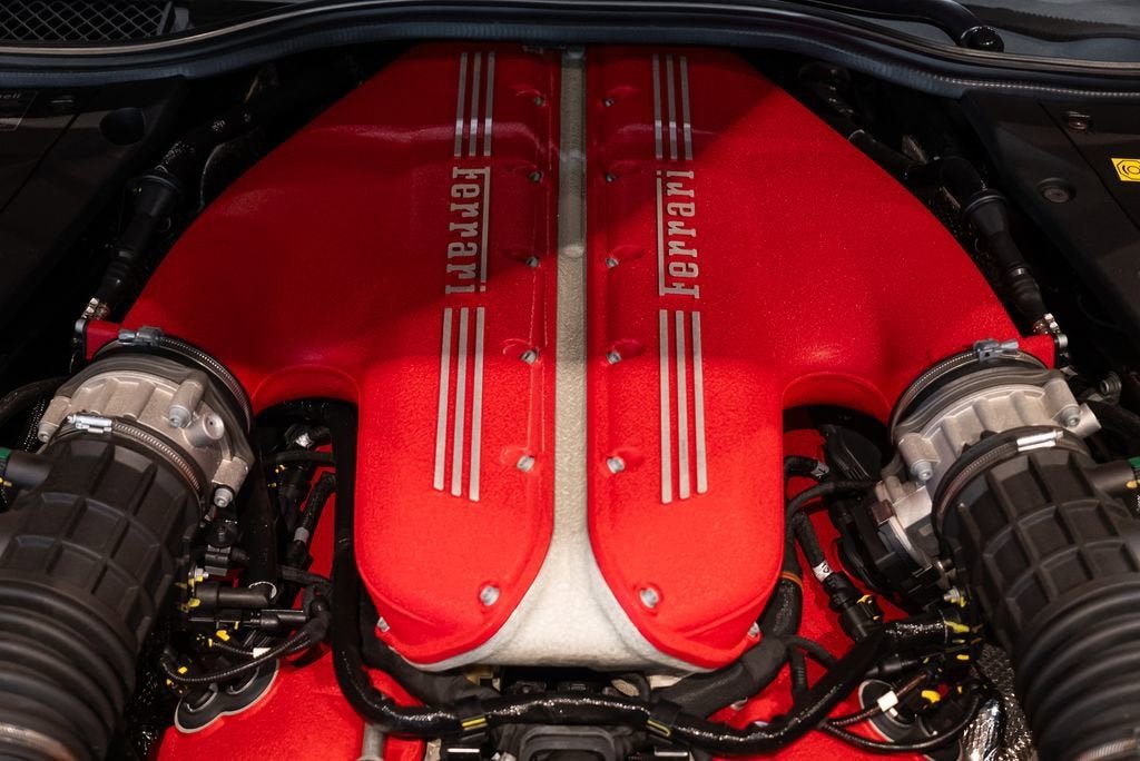 Certified Used 2022 Rosso Corsa Ferrari  image 19