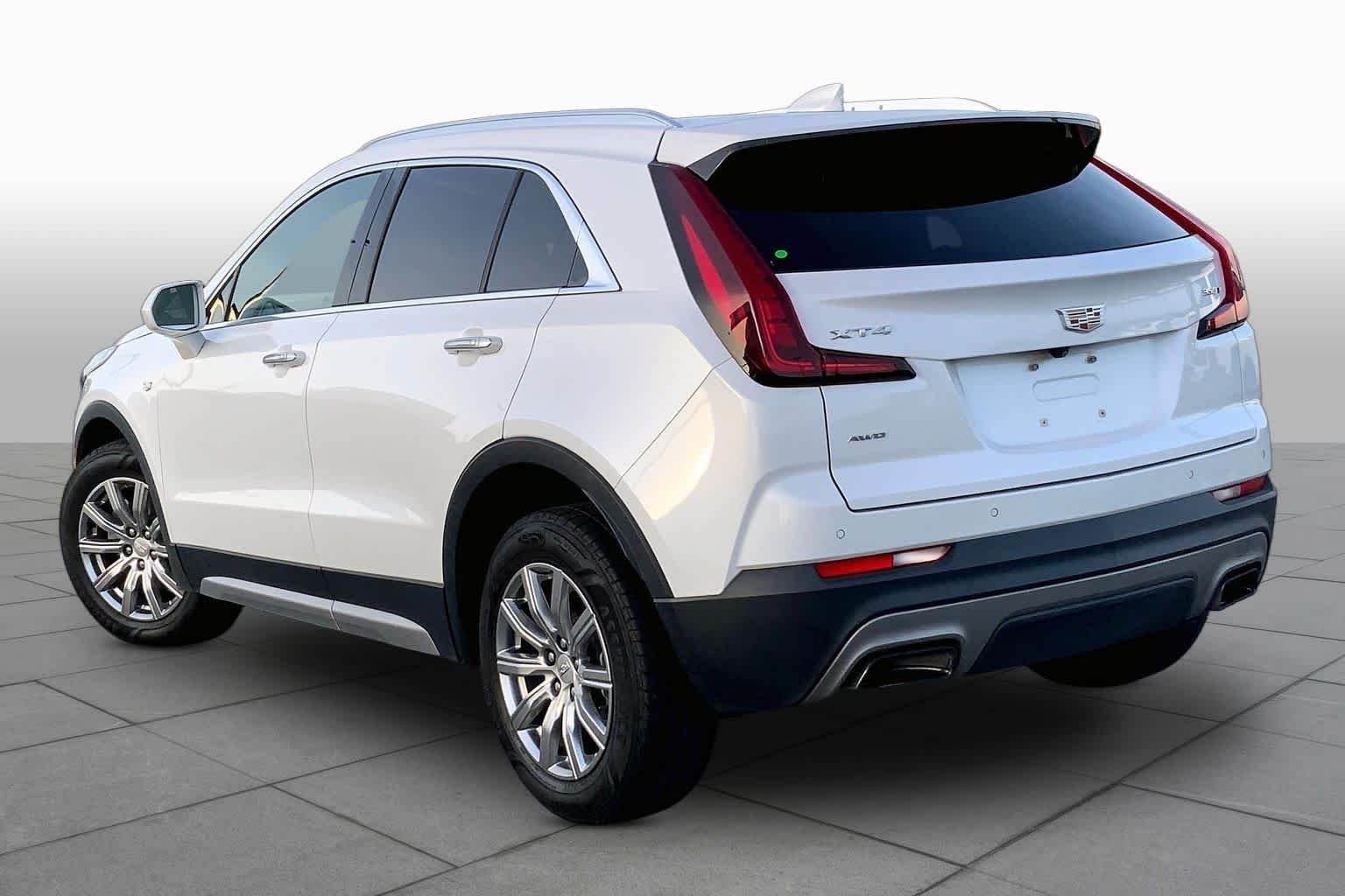 Used 2020 Crystal White Tricoat Cadillac AWD Premium Luxury image 12