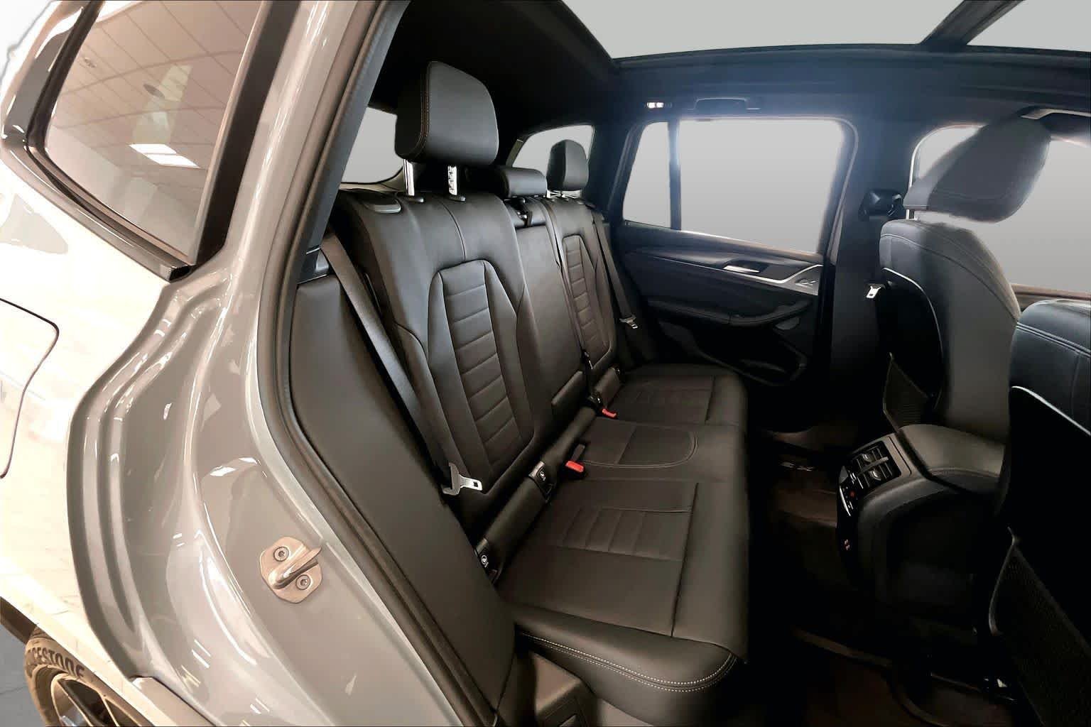Used 2023 Brooklyn Grey Metallic BMW sDrive30i image 19