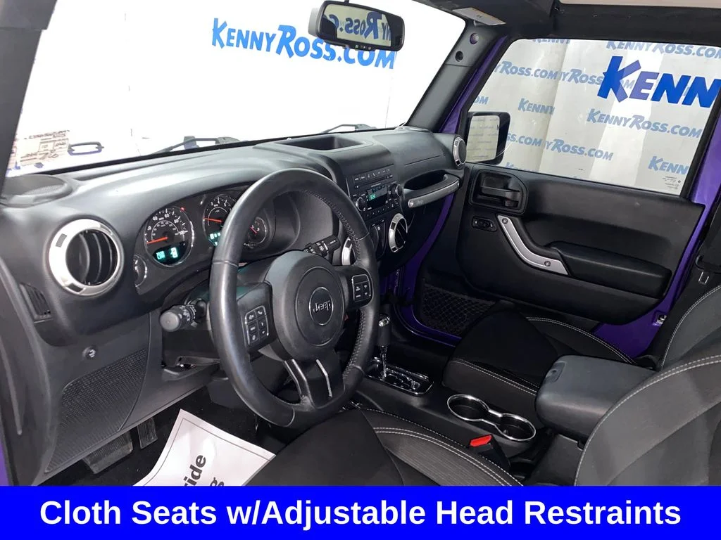 Used 2017 Purple Jeep Sahara image 20
